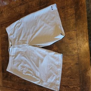 Oakley golf shorts. Sz 33